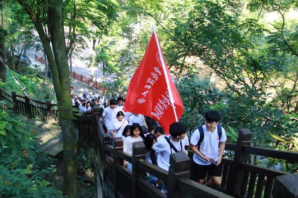 《玄璃美人煞》刘怡然魔化演绎小女孩引剧情高潮，展现精湛演技